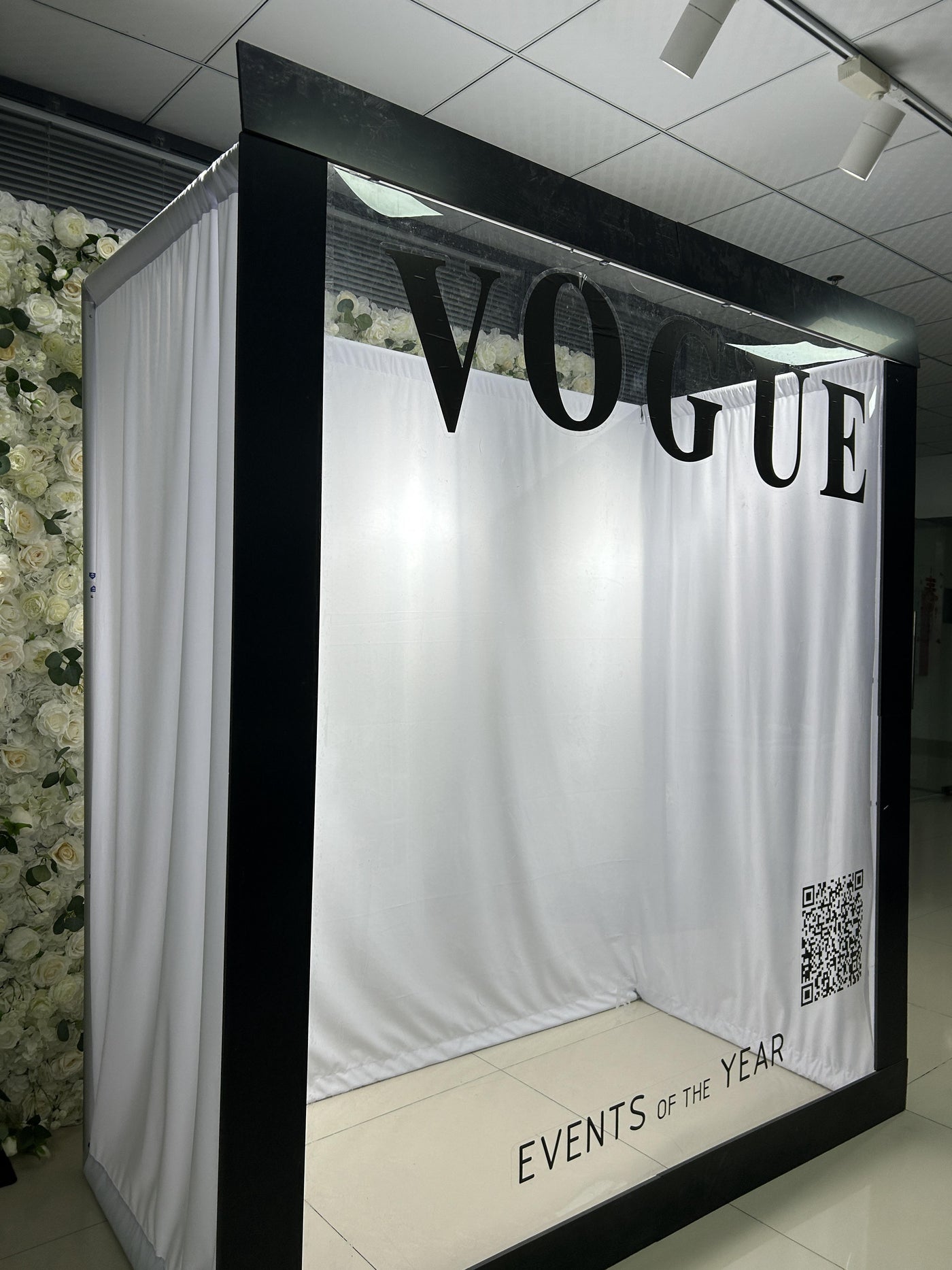 Weddings Photography Background Aluminum+PVC Magazine Photo Booth Box Backdrop Event Vogue Booth
