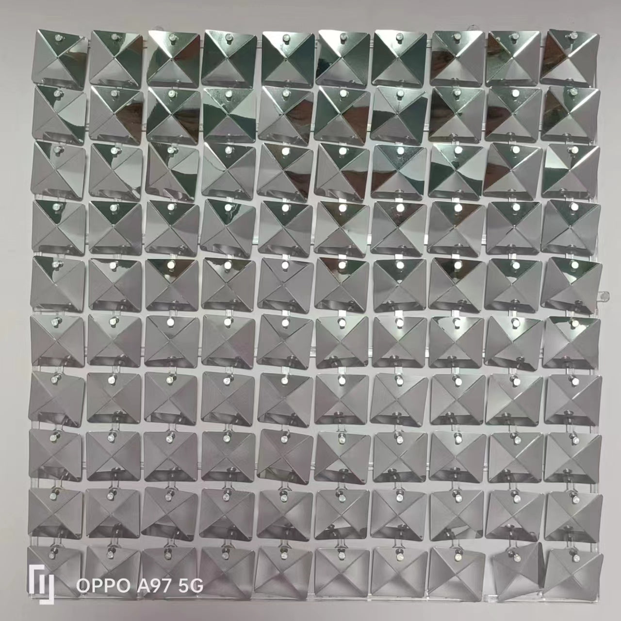 Easy Connect Shimmer Wall Panels / Transparent Grid Backing & Square 3D Sequins - Light Green