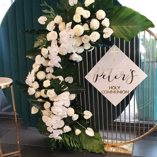 Metal Round Mesh Backdrop 65" - White/Black/Gold